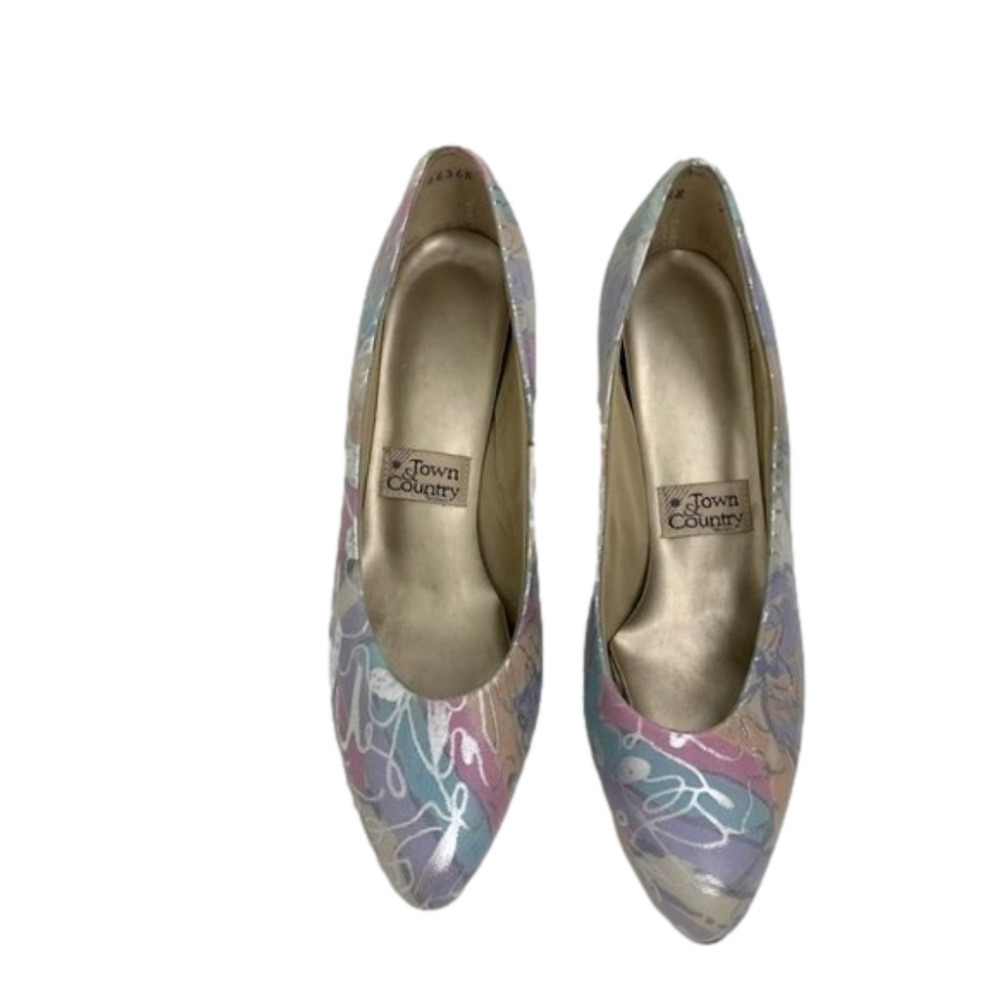 Town & Country Y2K Heels  Size 7